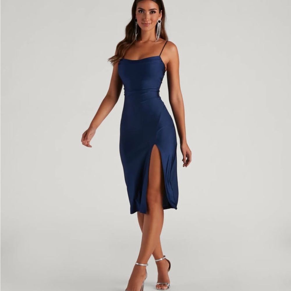 Sleek And Smooth High Slit Midi Navy Dress (small)